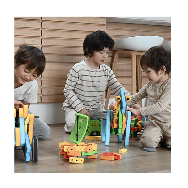 Bakoba creative mega box