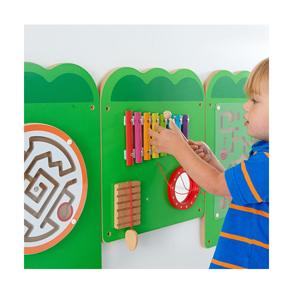 Paneles para pared con actividades Cocodrilo